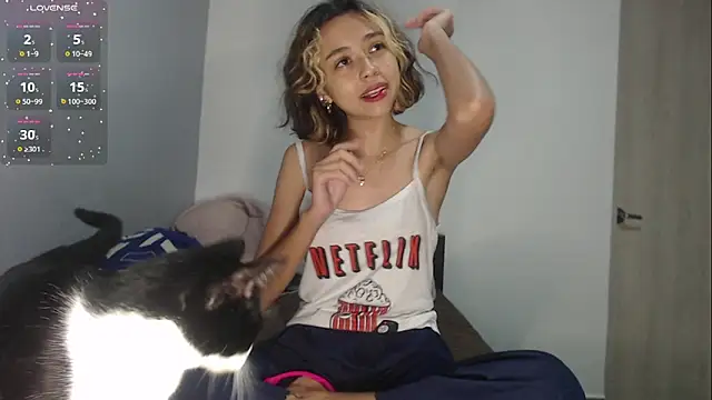 Snapshot of brisazanes chatting on November 15, 5:16 am brisazanes online show from November 15, 5:16 am