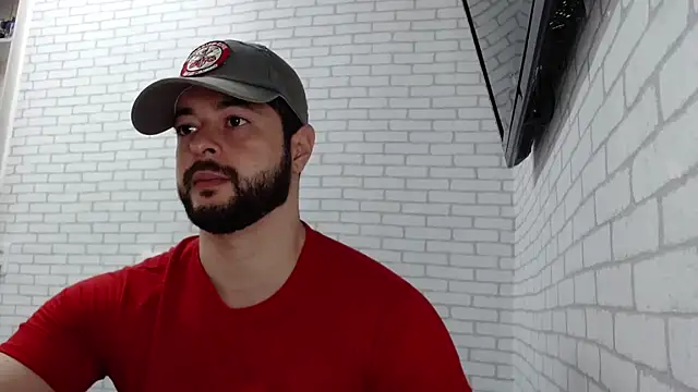 BombeiroHotx online show from November 1, 8:55 pm