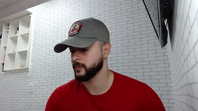 BombeiroHotx online show from November 9, 9:35 pm