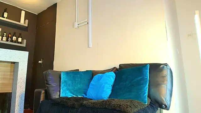  DantFox  online show from November 15, 8:38 pm