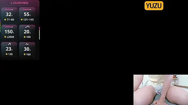 Snapshot of yuzukichi_jp chatting on October 8, 10:35 am yuzukichi jp online show from October 8, 10:35 am