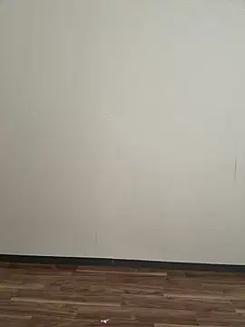 iikangi online show from April 23, 1:51 am