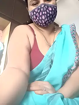 Snapshot of Tamil_Sivani chatting on November 18, 3:12 am Tamil Sivani online show from November 18, 3:12 am