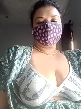 Snapshot of Tamil_Sivani chatting on December 15, 5:44 am Tamil Sivani online show from December 15, 5:44 am