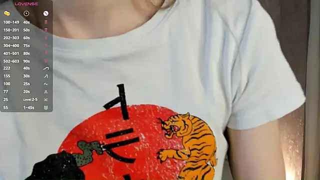 Snapshot of BeatrixHiett chatting on October 12, 3:38 am BeatrixHiett online show from October 12, 3:38 am