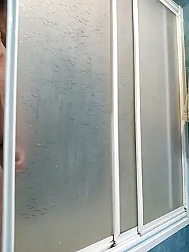 geli45 online show from April 18, 5:39 pm