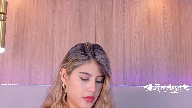 ZoehAngel online show from April 19, 1:54 pm