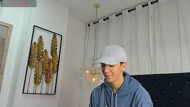 Snapshot of AerumChae chatting on March 3, 11:49 am AerumChae online show from March 3, 11:49 am