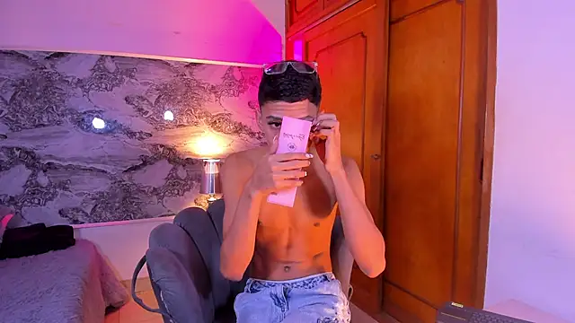 BILLY JAMEES online show from February 14, 12:13 pm