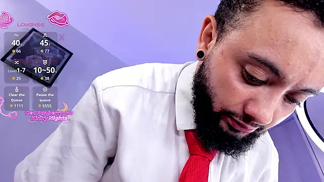 Snapshot of Noah_devil_ chatting on November 23, 9:58 pm Noah devil online show from November 23, 9:58 pm