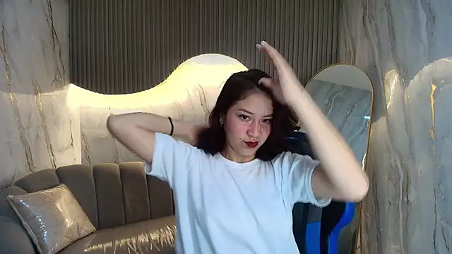 valentina r  online show from November 15, 3:15 am