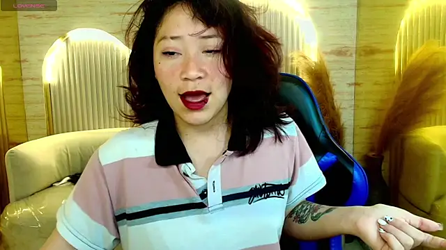 valentina r  online show from February 20, 3:36 am