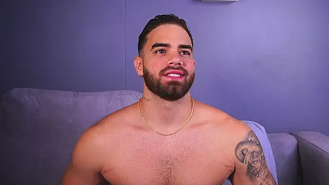 Paul Phoenix online show from December 1, 7:08 pm