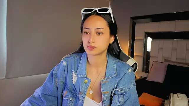 Adhara7 online show from March 30, 7:59 pm