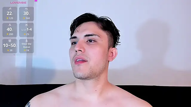 Snapshot of jasonxd9898 chatting on November 13, 1:15 am jasonxd9898 online show from November 13, 1:15 am