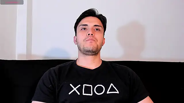 Snapshot of jasonxd9898 chatting on December 1, 1:10 am jasonxd9898 online show from December 1, 1:10 am