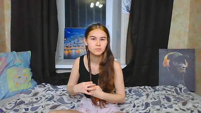 Snapshot of litle_owl chatting on September 25, 4:32 pm litle owl online show from September 25, 4:32 pm