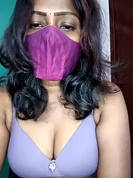 Snapshot of Tamil_kavinila chatting on October 29, 10:28 am Tamil kavinila online show from October 29, 10:28 am