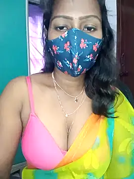 Snapshot of Tamil_kavinila chatting on November 7, 4:45 am Tamil kavinila online show from November 7, 4:45 am