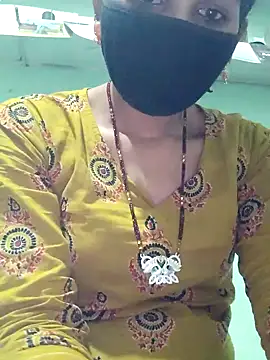 Snapshot of poojam93 chatting on September 8, 2:49 pm poojam93 online show from September 8, 2:49 pm