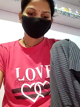 Snapshot of poojam93 chatting on November 4, 1:38 am poojam93 online show from November 4, 1:38 am