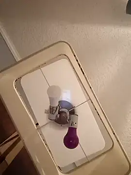 Snapshot of sarahkat86 chatting on September 15, 2:00 am sarahkat86 online show from September 15, 2:00 am