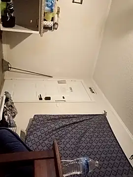 Snapshot of sarahkat86 chatting on September 20, 1:28 am sarahkat86 online show from September 20, 1:28 am