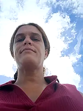 Snapshot of sarahkat86 chatting on September 23, 4:32 pm sarahkat86 online show from September 23, 4:32 pm