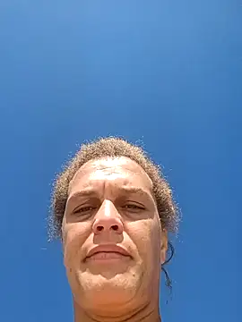 Snapshot of sarahkat86 chatting on November 22, 3:33 pm sarahkat86 online show from November 22, 3:33 pm