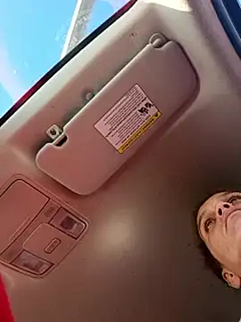 sarahkat86 online show from January 16, 8:24 pm