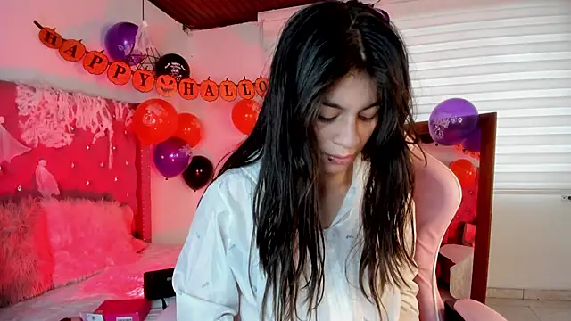 Snapshot of Jade_rey_ chatting on October 14, 5:25 pm Jade rey online show from October 14, 5:25 pm