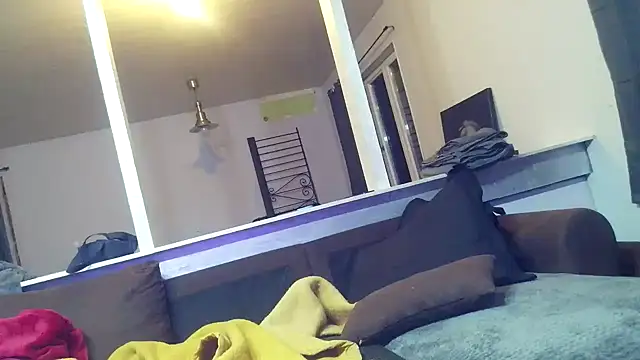 Bikerhot883hd online show from February 4, 9:09 pm