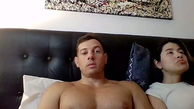 luca23millo90 online show from January 7, 3:31 am