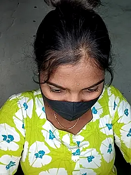 Snapshot of Sridevitelugu chatting on November 29, 6:05 am Sridevitelugu online show from November 29, 6:05 am