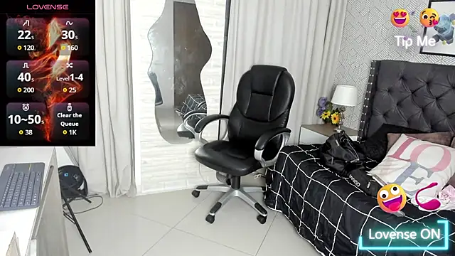 sweet  vanessa1 online show from September 9, 3:50 am