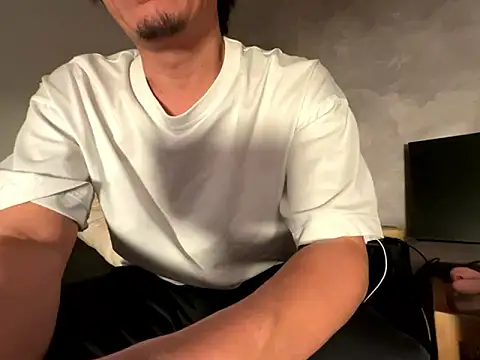 Snapshot of hamechannel chatting on November 5, 2:17 pm hamechannel online show from November 5, 2:17 pm