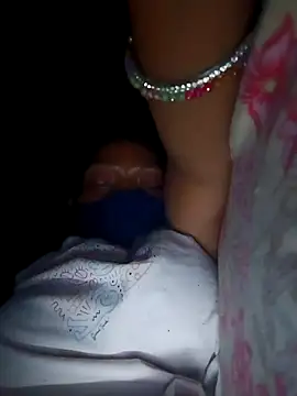 Snapshot of soni_yhakur chatting on September 20, 5:36 pm soni yhakur online show from September 20, 5:36 pm