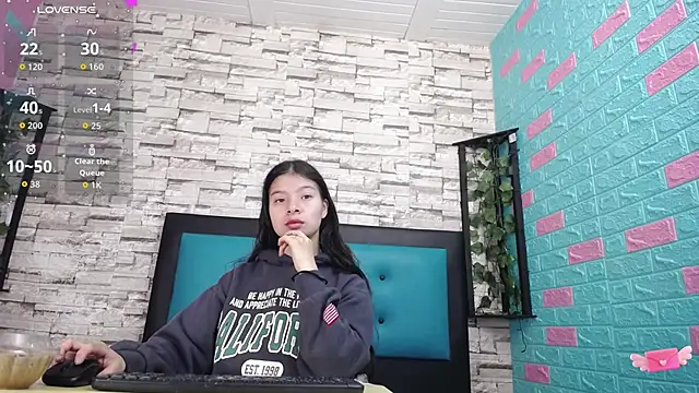 maily can online show from September 27, 12:43 pm