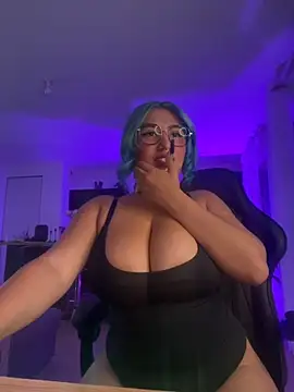 HATSUNE   online show from September 15, 7:08 am