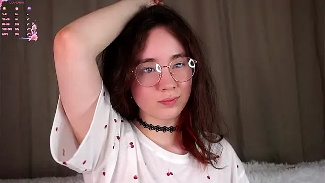 AlbertaClack online show from February 10, 1:48 pm