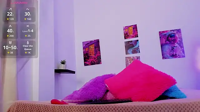 Snapshot of shizuka_84 chatting on December 2, 11:04 am shizuka 84 online show from December 2, 11:04 am