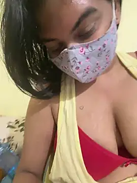 Snapshot of BigBreasted chatting on February 22, 9:08 am BigBreasted online show from February 22, 9:08 am