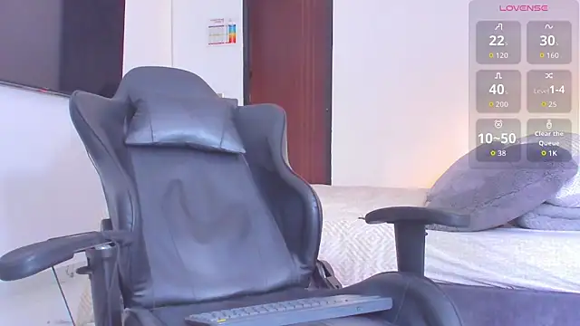 RJBarto online show from October 31, 4:52 pm