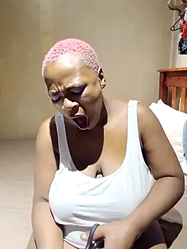 missboobiesSA online show from January 16, 1:31 am