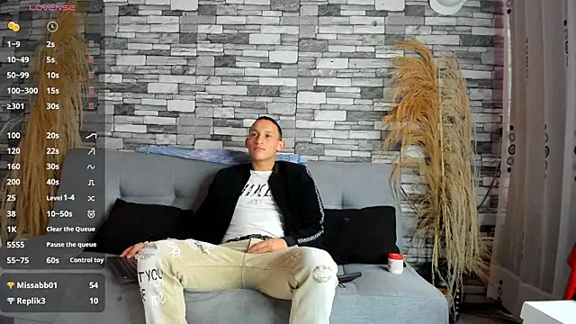 Masterblue hot online show from November 10, 7:24 pm