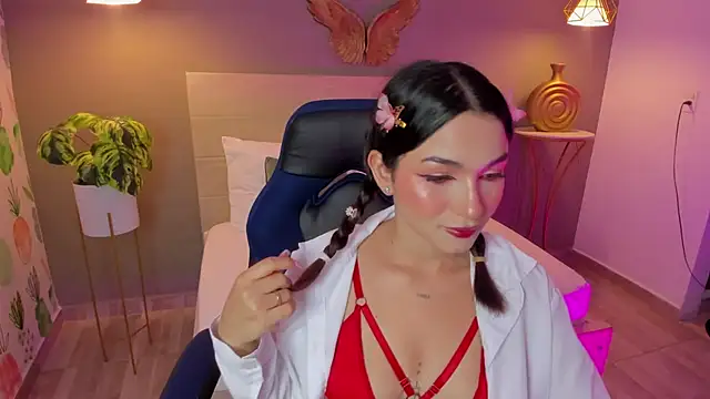 Snapshot of luma_sky_ chatting on October 28, 3:54 am luma sky online show from October 28, 3:54 am