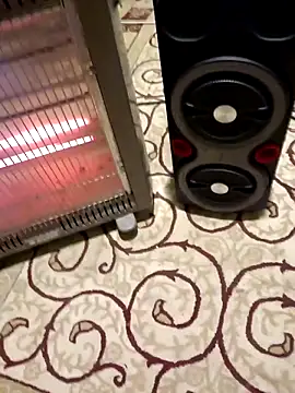 Snapshot of bullut06 chatting on November 15, 4:10 am bullut06 online show from November 15, 4:10 am