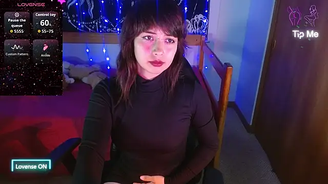 alisha17love online show from December 1, 2:16 am