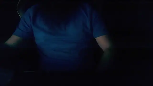 Snapshot of LondonMan1988 chatting on November 6, 6:31 pm LondonMan1988 online show from November 6, 6:31 pm