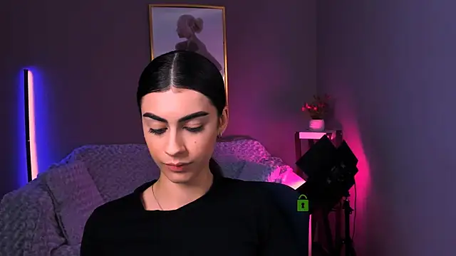 Snapshot of kaisy_star chatting on November 9, 10:57 am kaisy star online show from November 9, 10:57 am